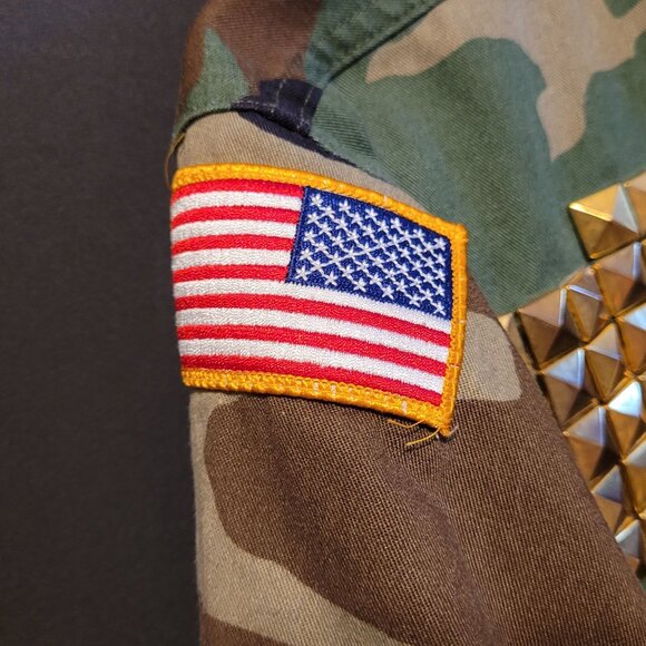 Vintage Upcycle Military BDU Print Button Up Joe Exotic Gold Studs American Flag - Picture 9 of 11